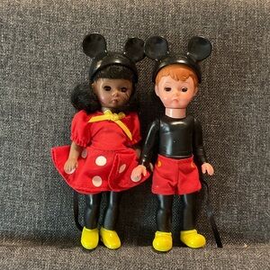 Madame Alexander Dolls 2004 (MCDONALDS)